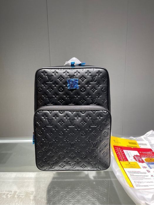 Рюкзак LOUIS VUITTON портфель ранец школьная сумка сумка саквояж