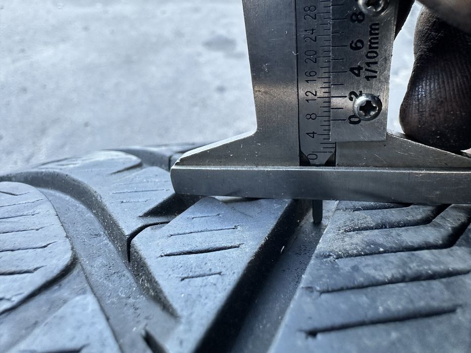 Шини 215 50 17 95V BFGoodrich g-Force Winter 2 комплект