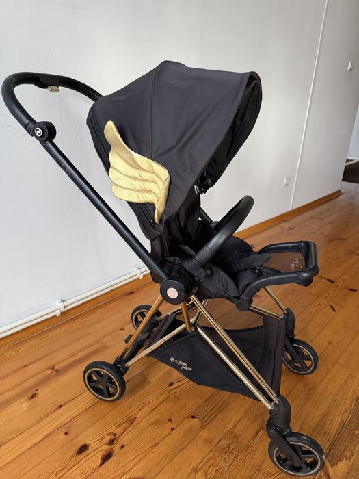 Cybex mios by jeremy scott