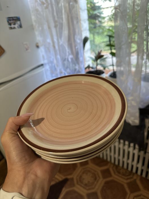 Продаю набір керамічних десертних тарілок ручної роботи