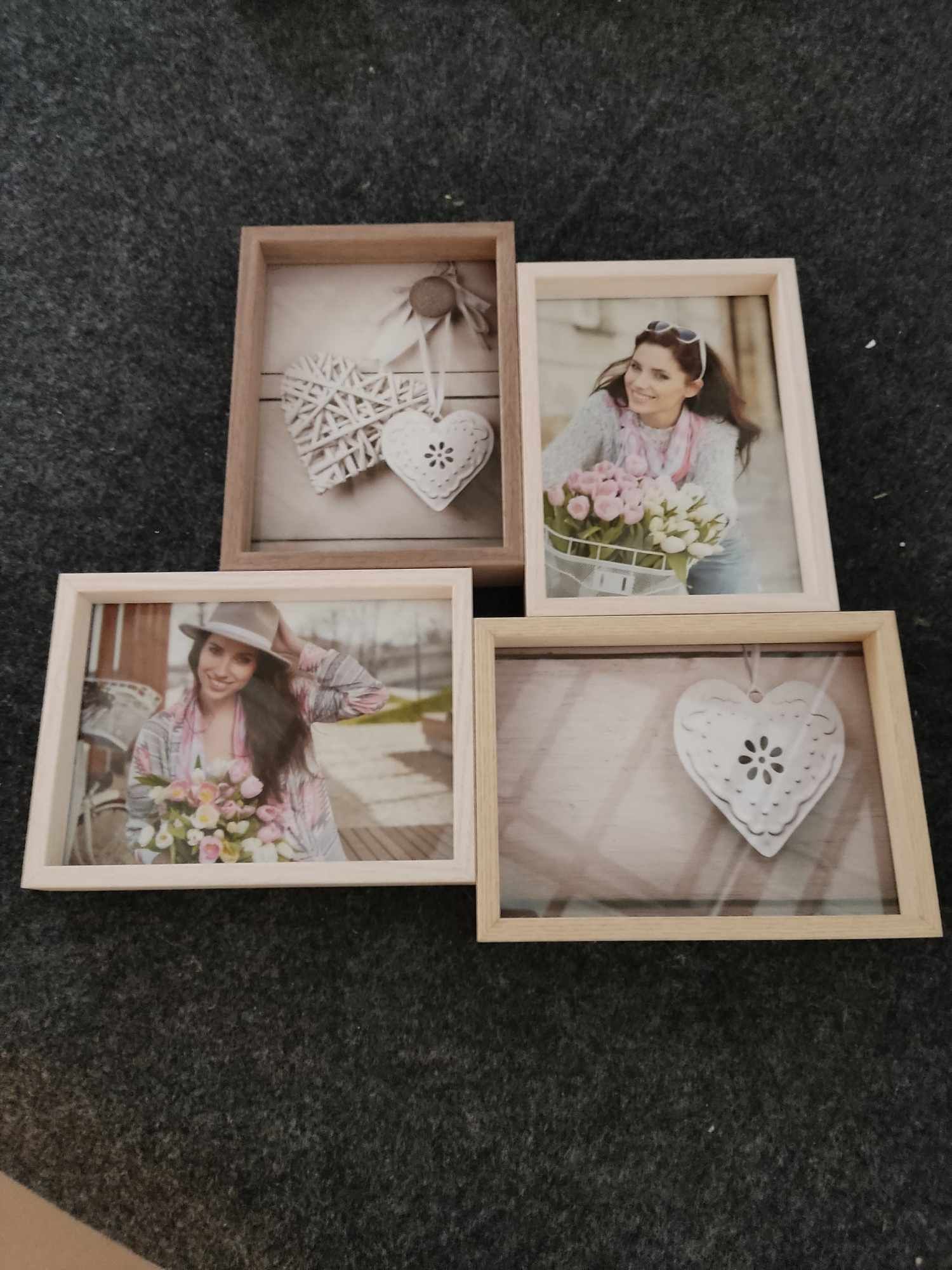 Drewniana ramka na zdjęcia 13x18