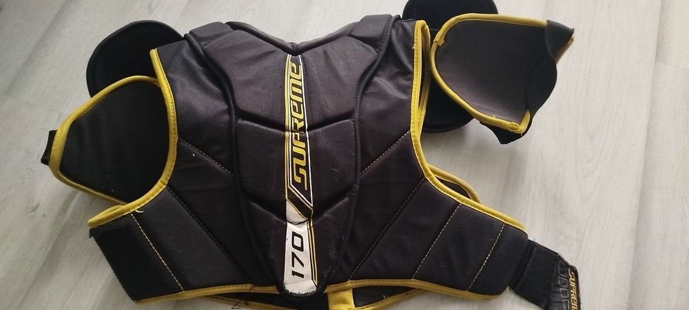 Peitilho guarda redes de hóquei em patins