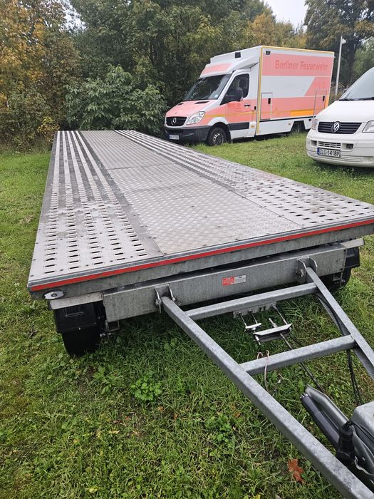 Laweta 2 auta Blyss  obrotnica 8.5m