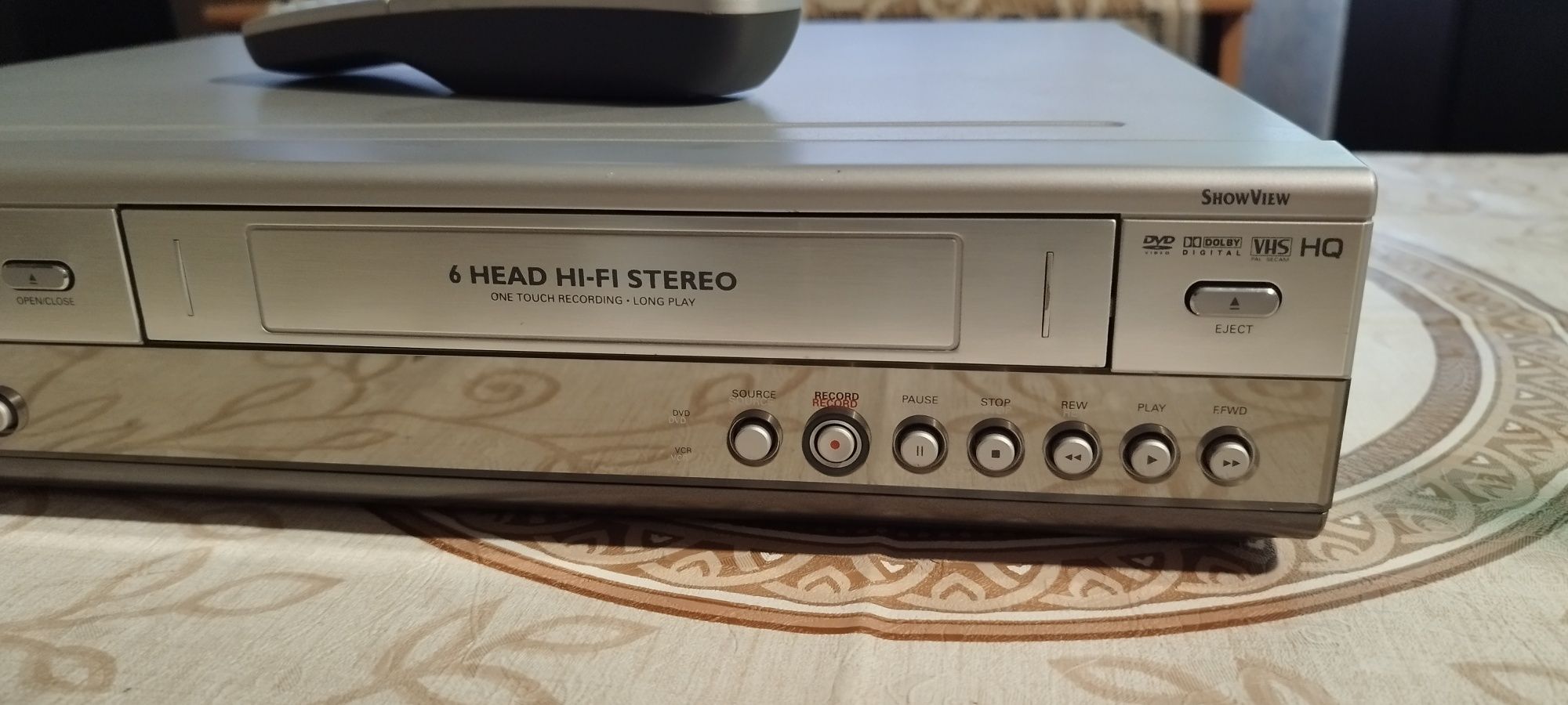 Philips DVDR3320V COMBO