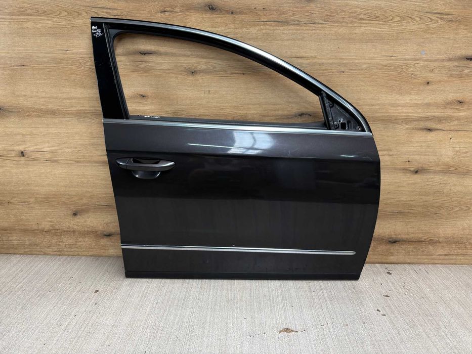drzwi przednie prawe vw passat b6 kolor lc8z