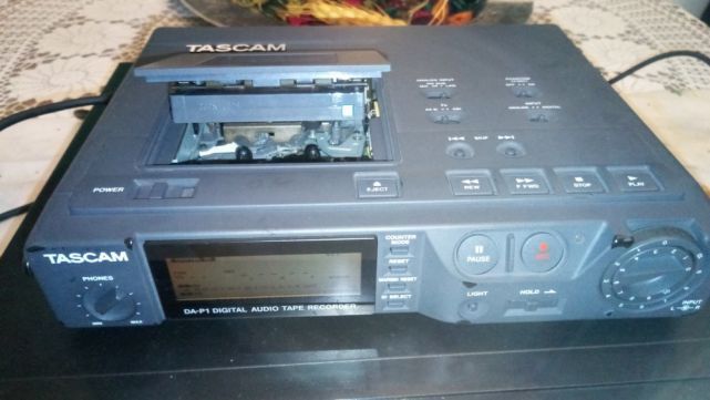 Gravador Digital Tascam DAT