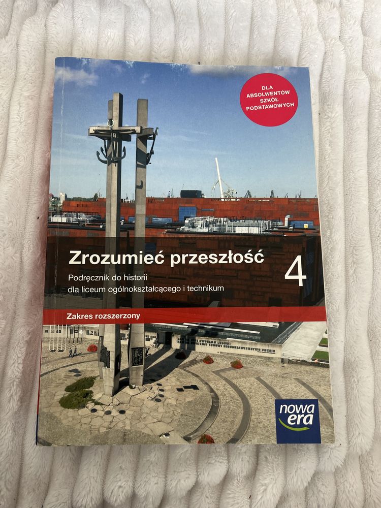 ZROZUMIEĆ PRZESZŁOŚĆ 4 zakres rozszerzony