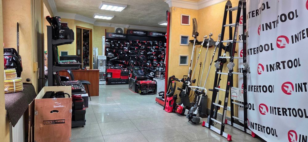 Пилосос будівельний, сухе і вологе прибирання, на прокат