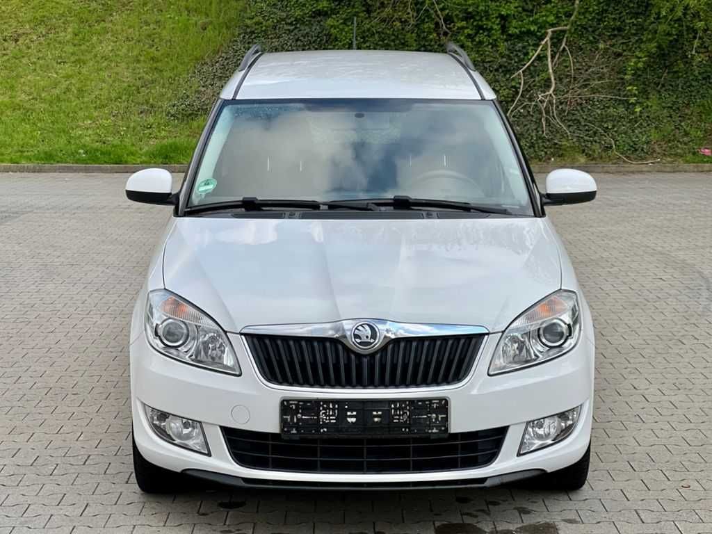 SKODA ROOMSTER 5J Разборка румстер 06-15 бампер рестайл