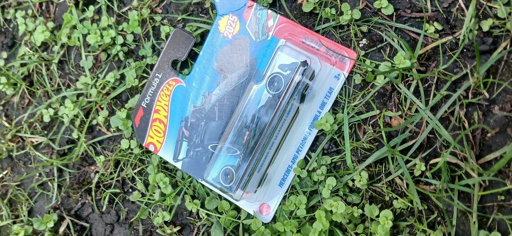 Hotwheels FORMULA 1 Mercedes