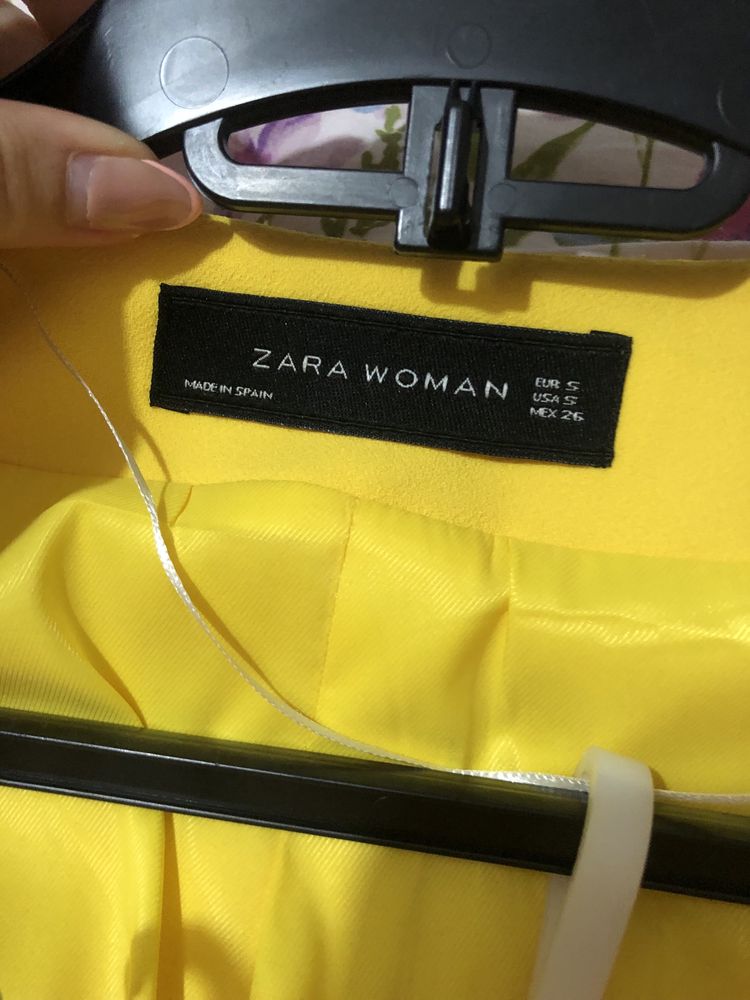 Blazer Zara Amarelo