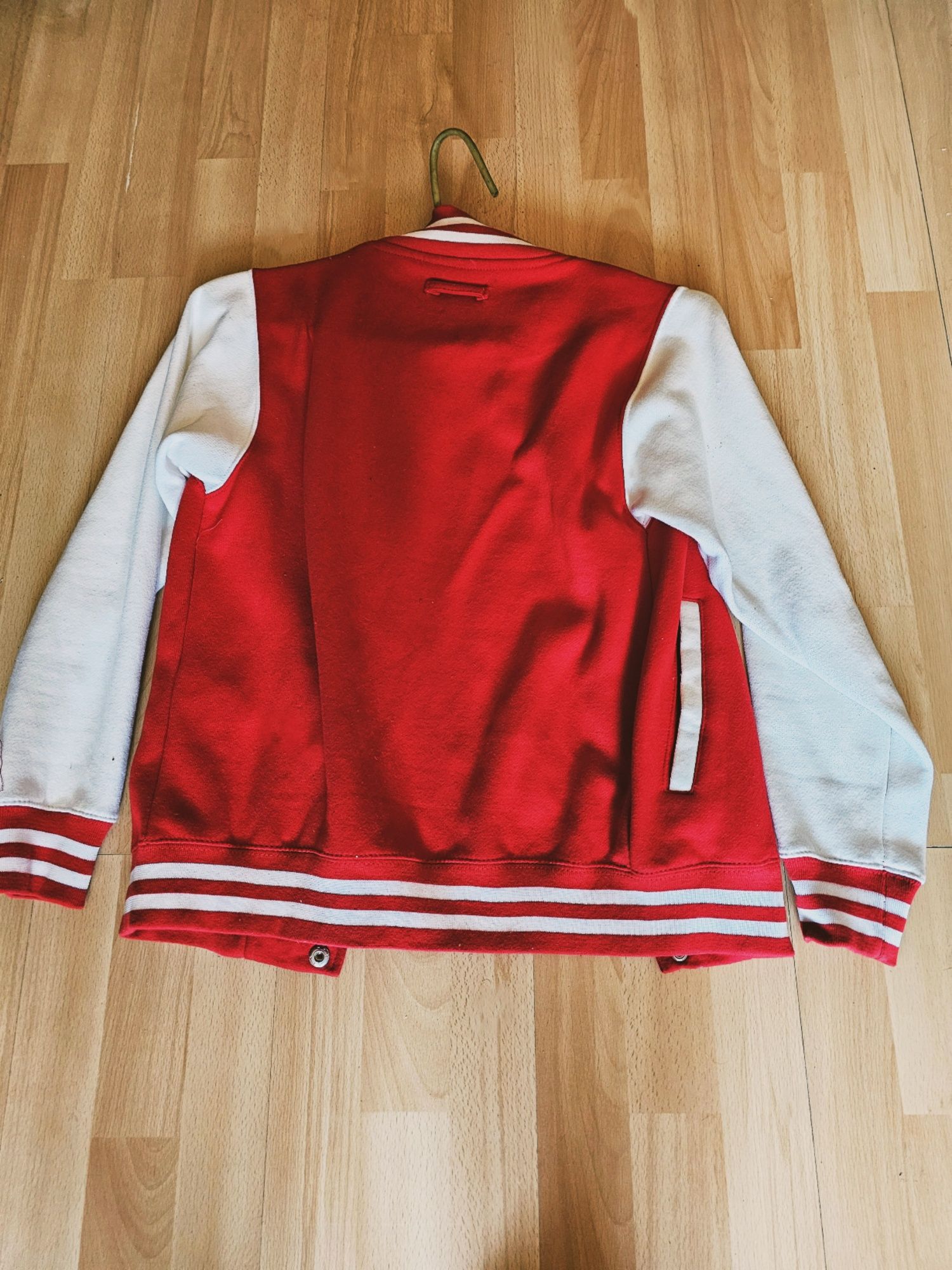 Bluza bejsbolówka czerwona