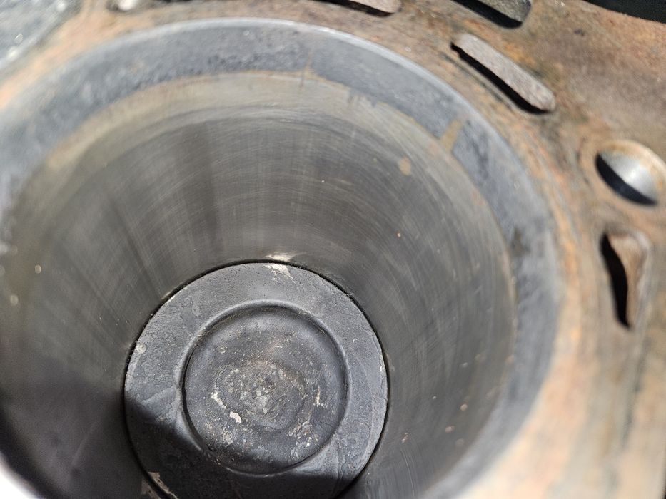 Blok silnika 2.0 TDI CKF