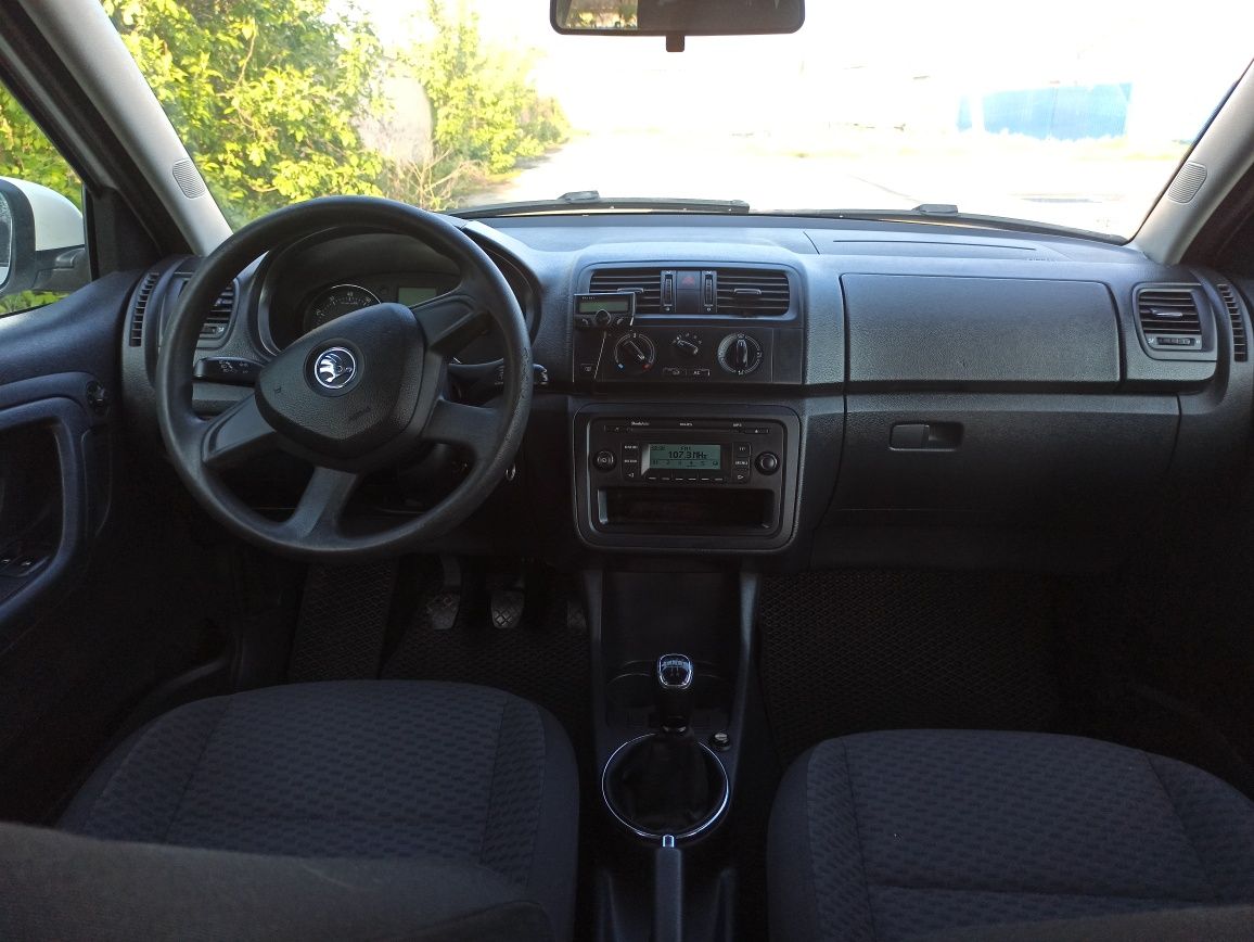 SKODA FABIA 1,2 TSI турбо 2013 року