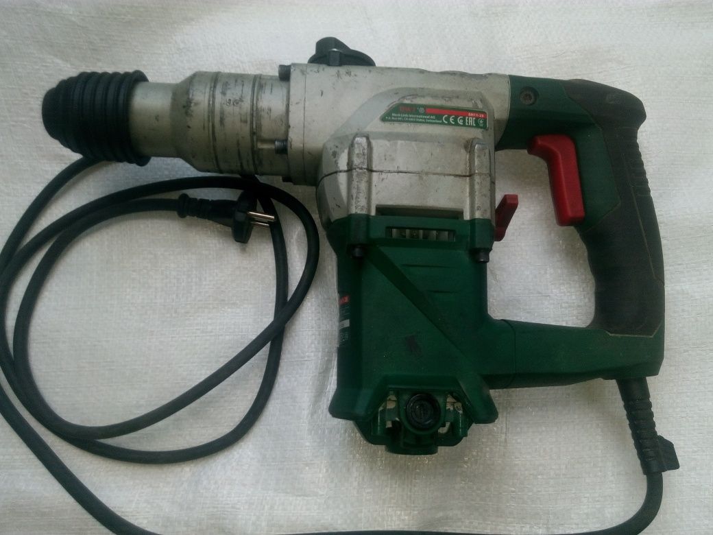 Перфоратор DWT BH 11-28