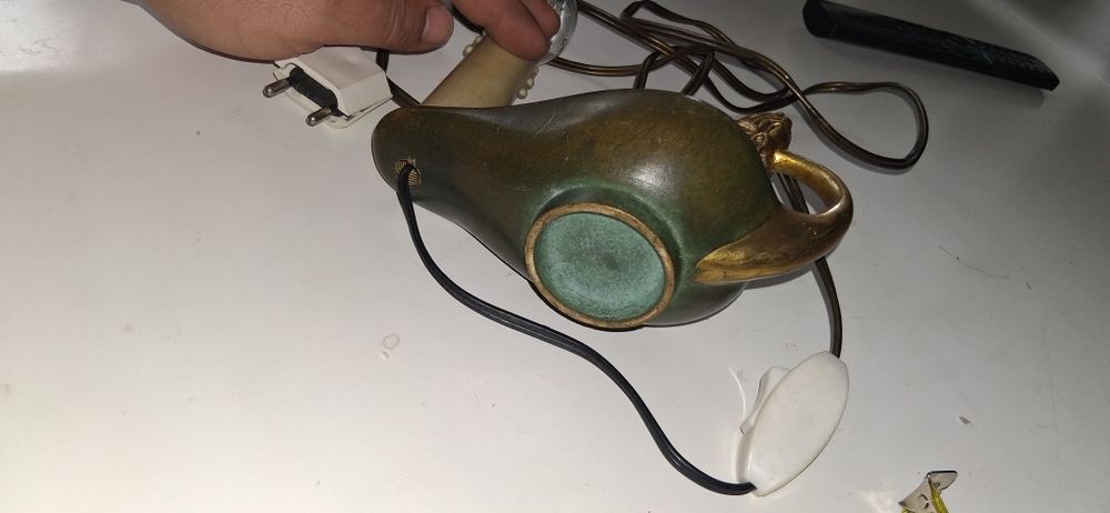 Lampka mosiężna z żarówka