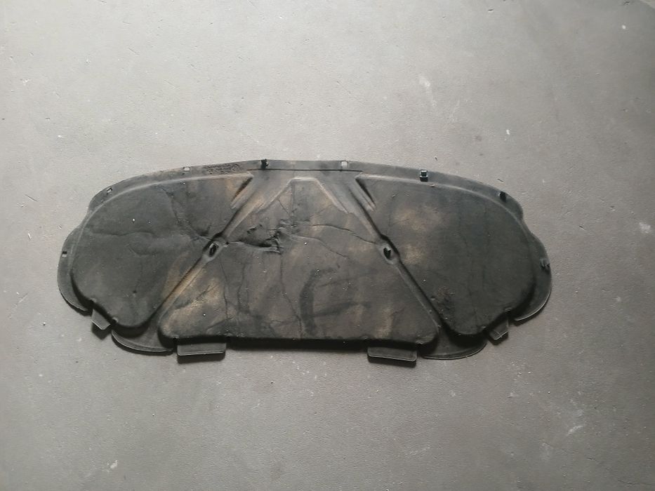 Wygluszenie maski skoda Fabia 3 III