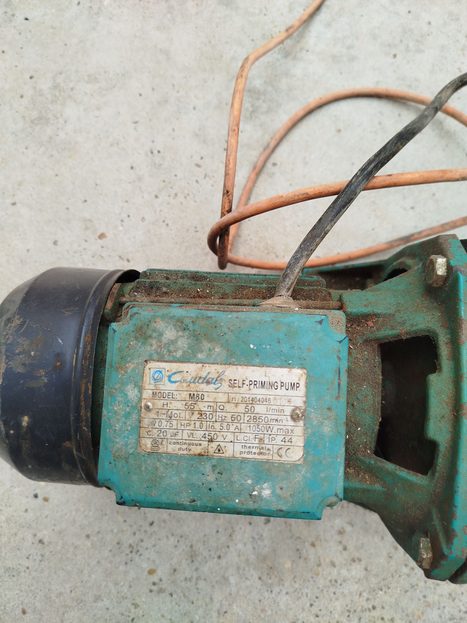 Motor de poço em bom estado