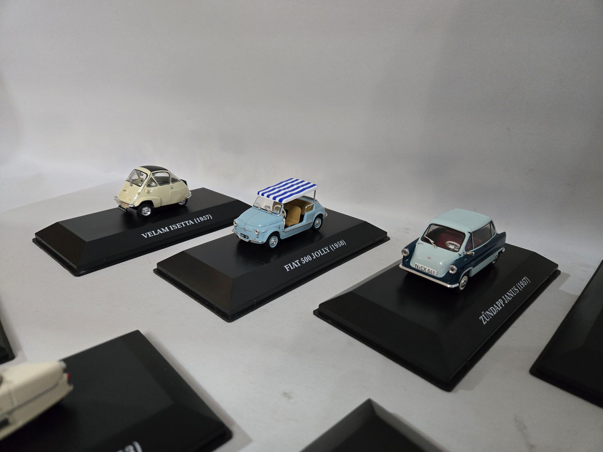 Coleção de miniaturas micro carros 1/43