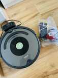 Irobot Roomba odkurzajacy 676 plus nowy zestaw filtrow szczotek