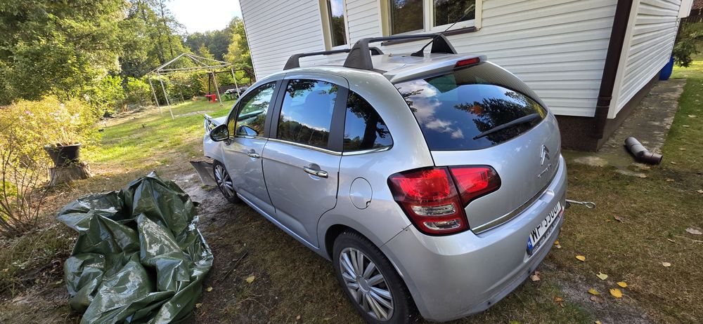 Citroen c3,  1.4 benzyna powypadkowy