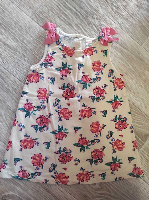 Сукня на дівчинку 92 98 розмір