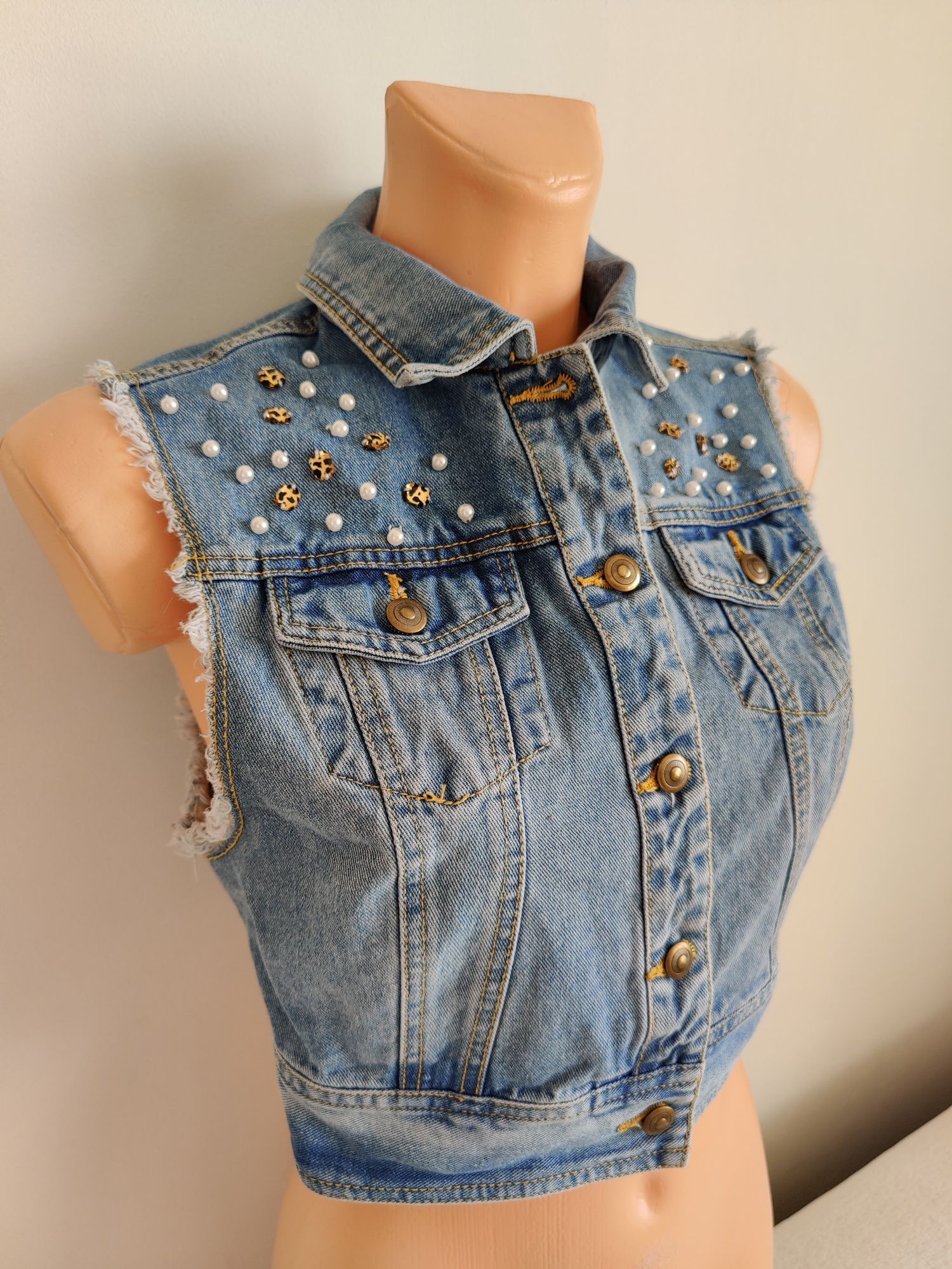 Kamizelka jeansowa top Denim Co 40 L perełki dżety