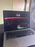 Roczny Macbook air
