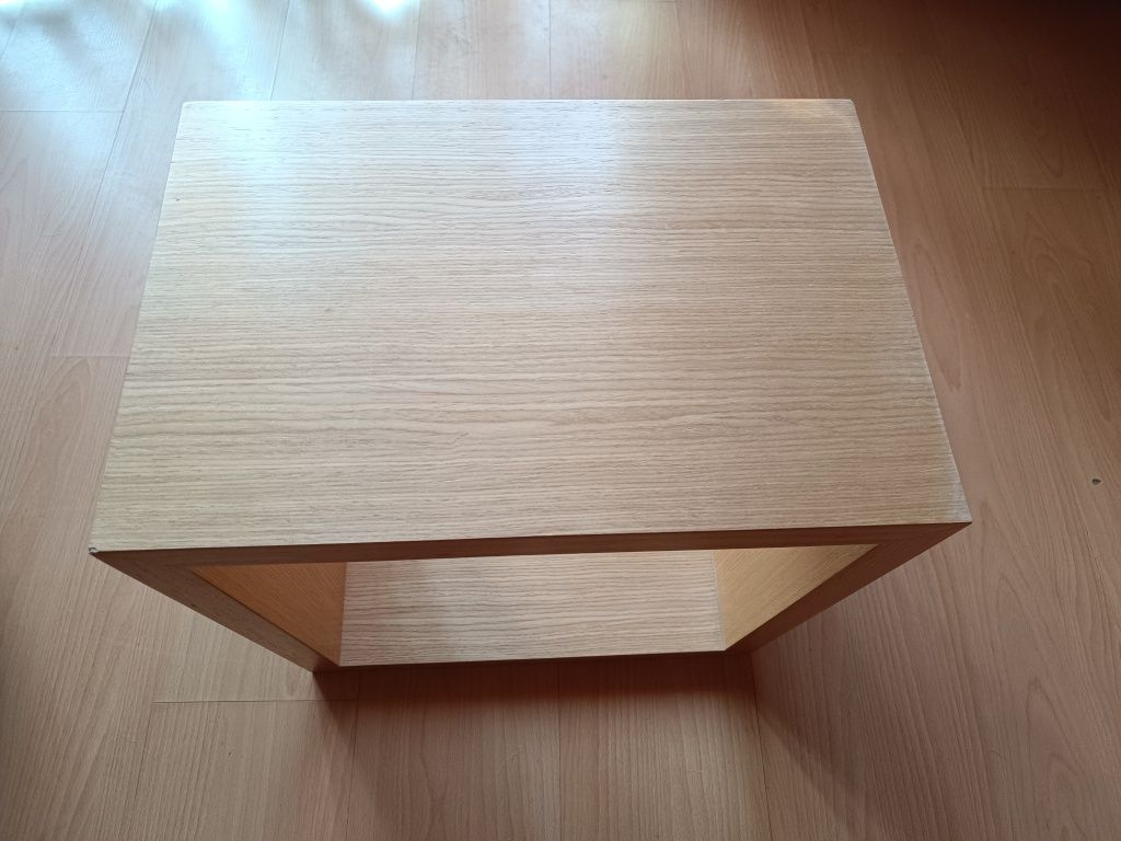 Cubo madeira castanho