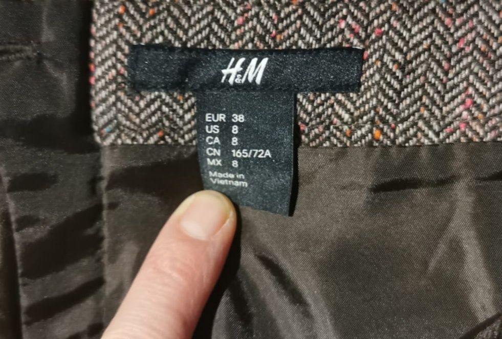 Spódnica w jodełkę w kolorach brązu, H&M, rozmiar 38