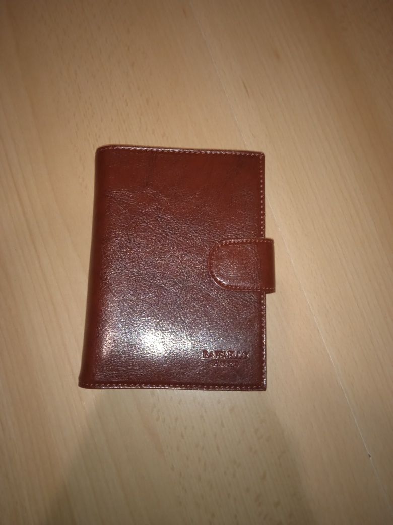 Nowy skórzany portfel męski