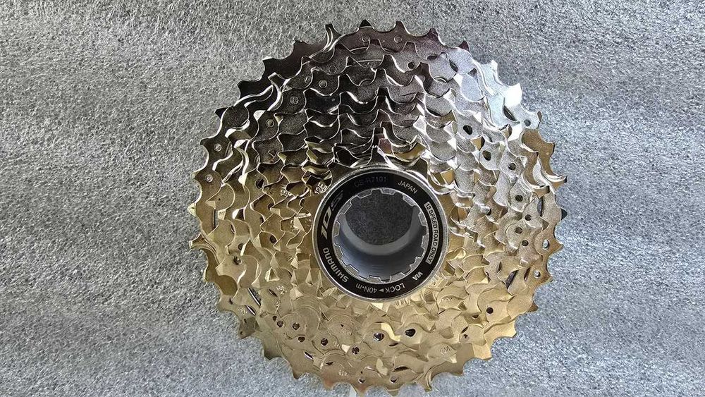 Нові 12 швидкісні шосейні касети Shimano Dura Ace\Ultegra\105