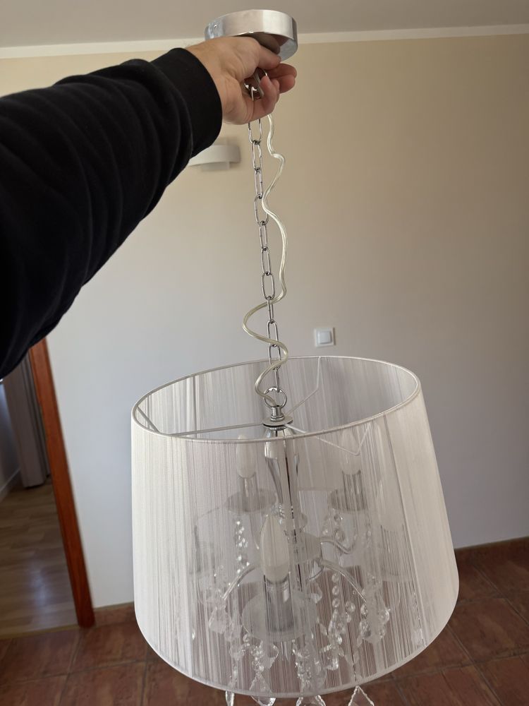Lampa sufitowa biała