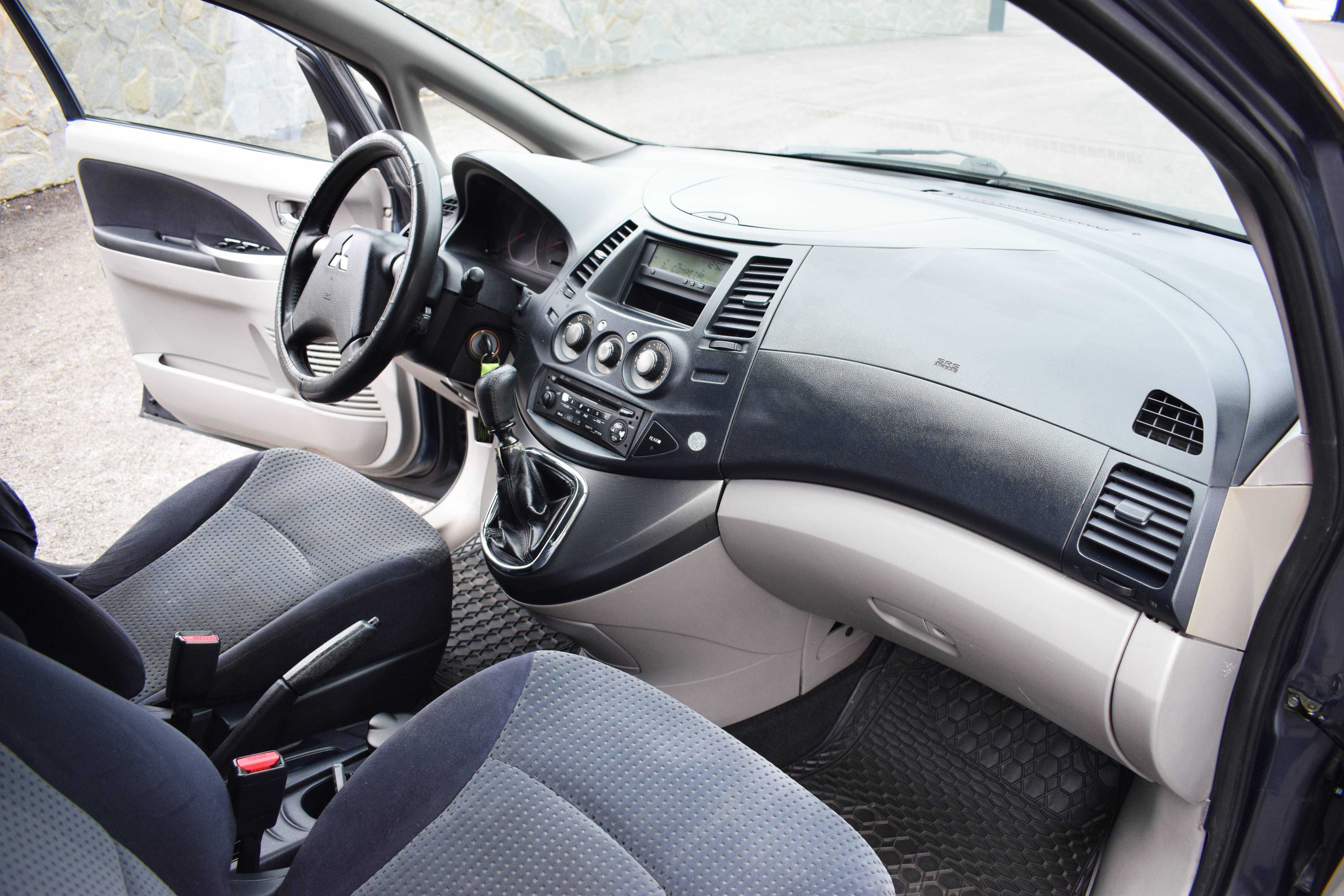 Mitsubishi Grandis DiD Nacional