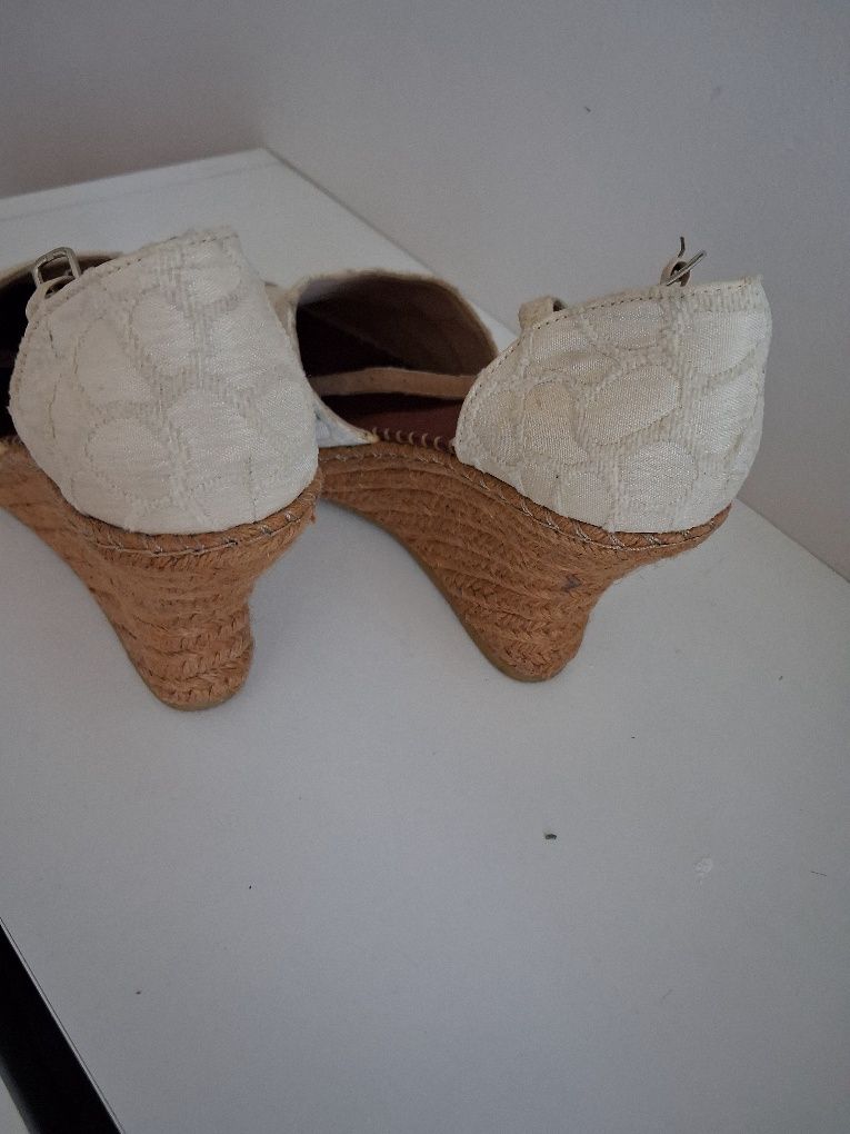 Buty letnie espadryle na koturnie stabilne r 37