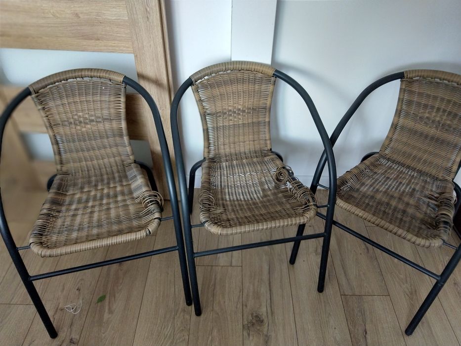 3 Krzesła technorattan