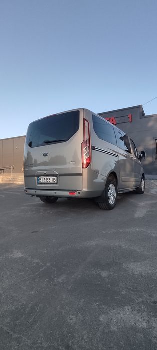 Ford tourneo custom 13