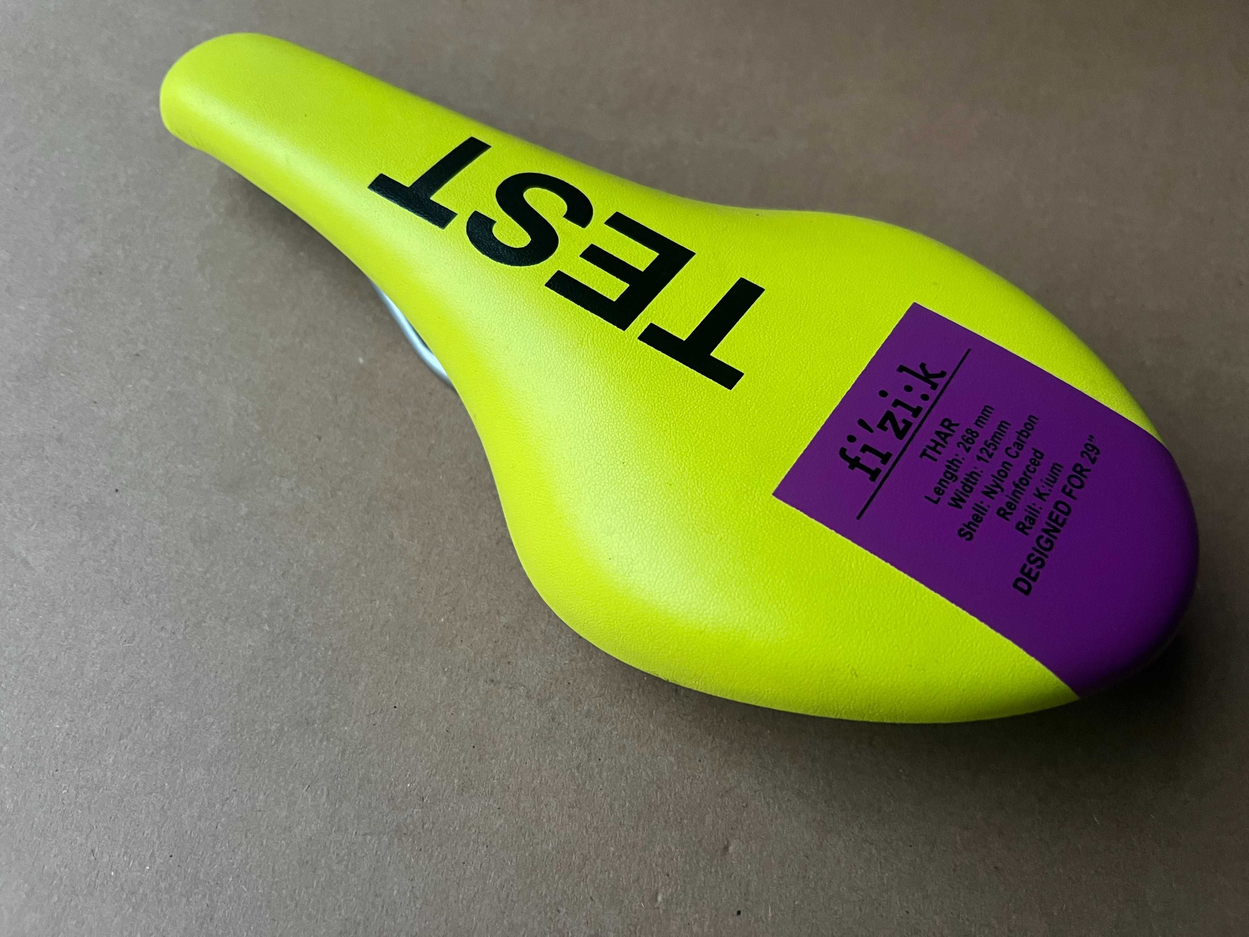 Siodełko FIZIK THAR TEST MTB 29" KIUM CARBON Handmade in ITALY Lekkie