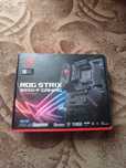 Материнська плата Asus ROG Strix B550-F Gaming