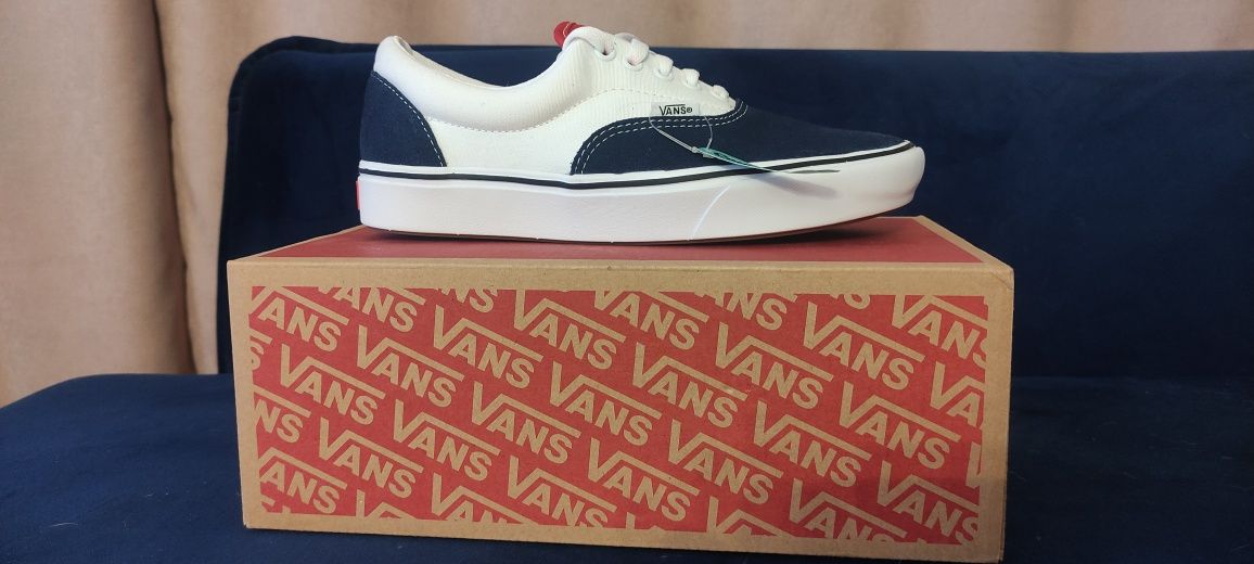 Buty Vans Comfycush Era 39