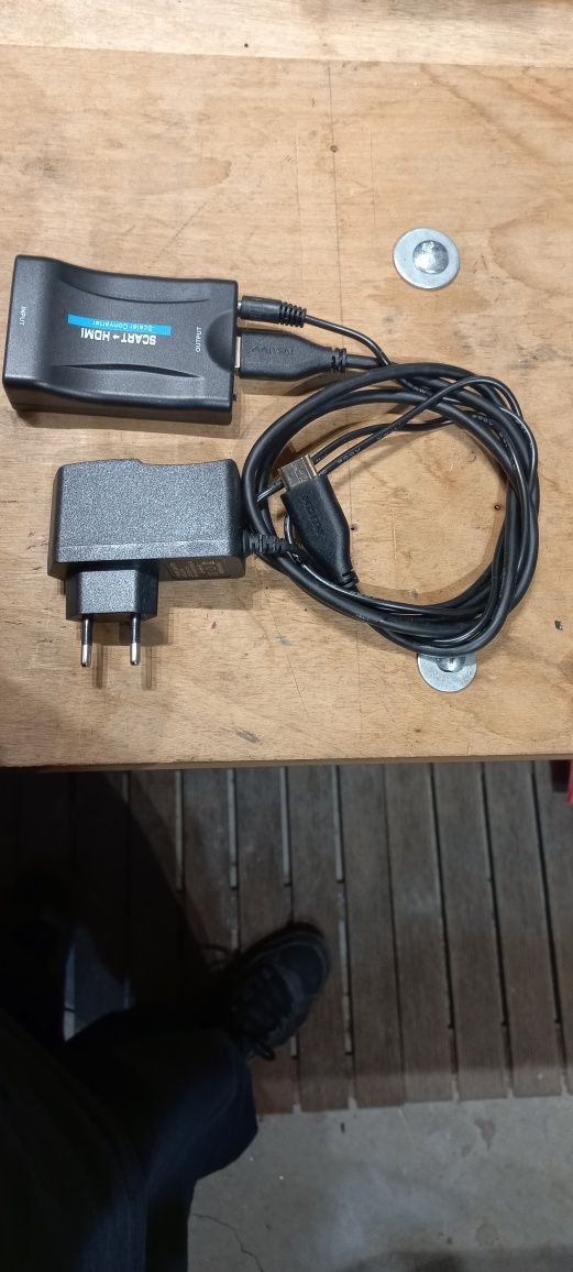 Conversor de ficha SCARP para HDMI