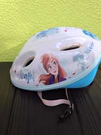 Kask Kraina Lodu Elsa