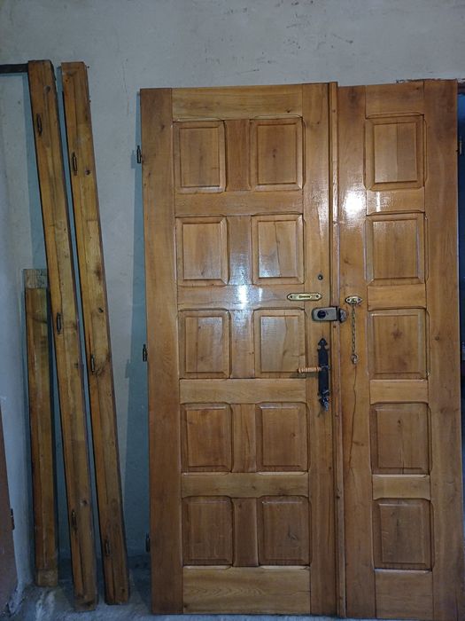 Drzwi drewniane (2 skrzydłowe)