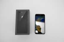 iPhone 8 Plus 5.5" 64GB Space Grey Desbloqueado