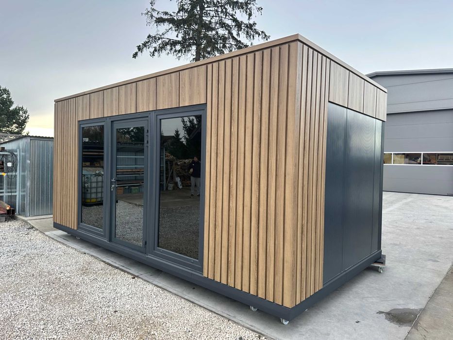 PRODUCENT  pawilonów z płyty warstwowej Sklep Biuro Komis Magazyn Bar