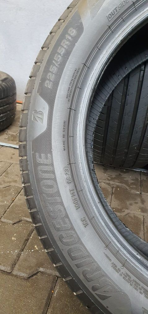 225/55/18 Bridgestone komplet