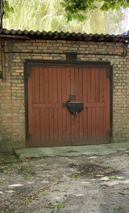 Гараж в оренду центр Ковель біля гімназії здам