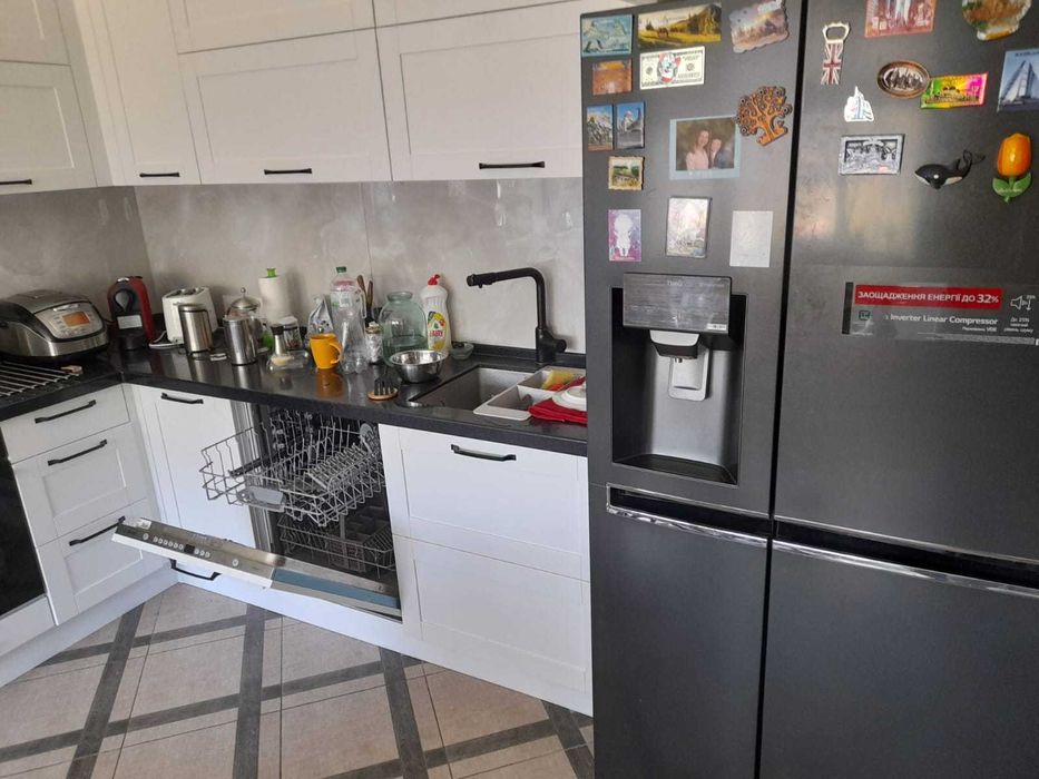 Пропоную будинок с Белогородка ,Котеджне містечко Зелений Бульвар