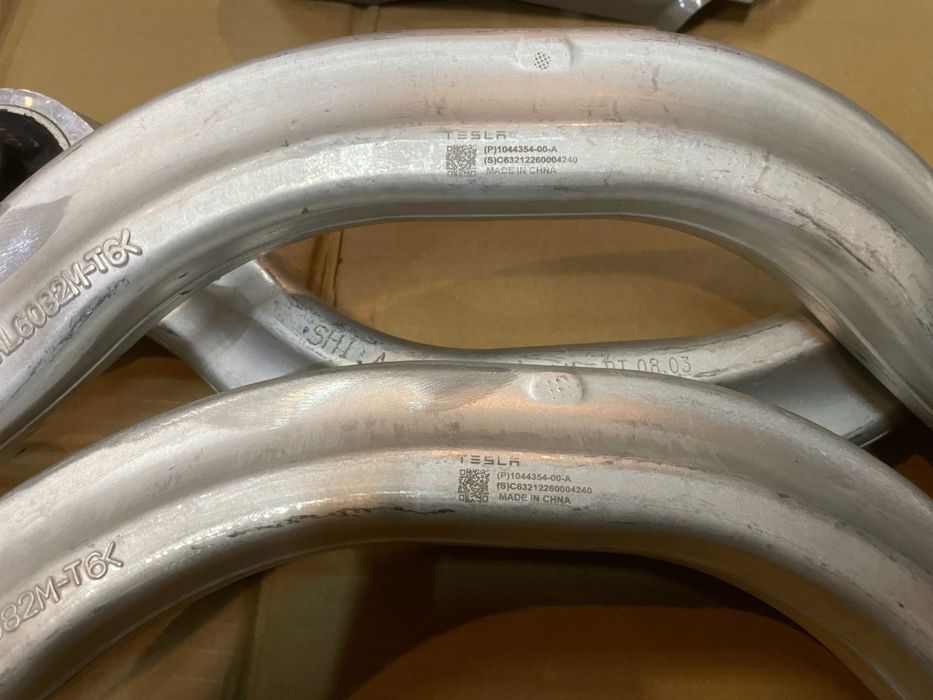 Рычаг подвеска Важіль підвіски Tesla Model Y Model 3