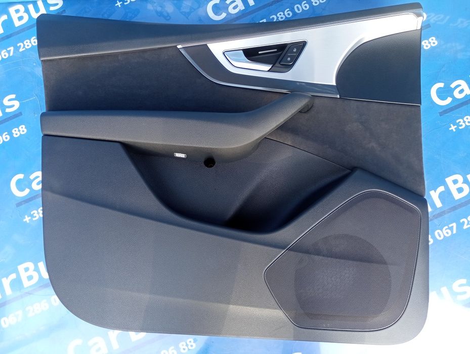 Обшивка (карта) двері передньої лівої Audi Q7 4M Ауді Кю7 4М